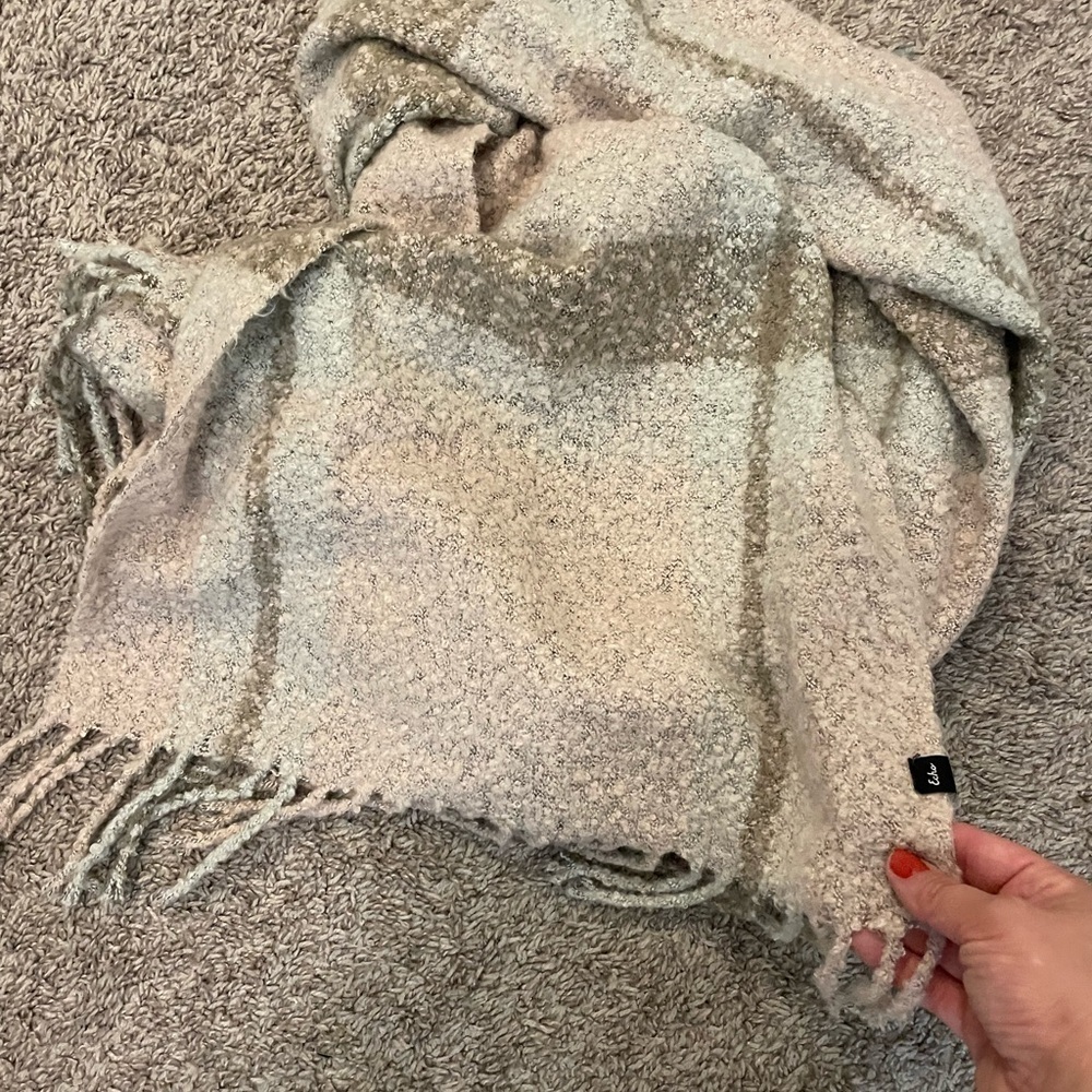 Pink Plaid Scarf - Picture 5 of 5